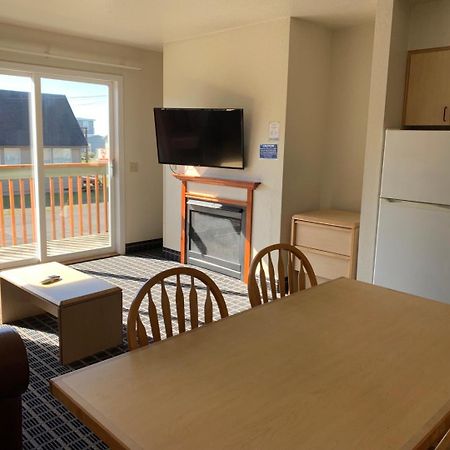 Surfside Resort Rockaway Beach Bagian luar foto