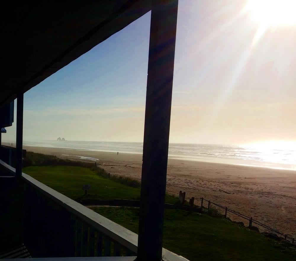 Surfside Resort Rockaway Beach Bagian luar foto