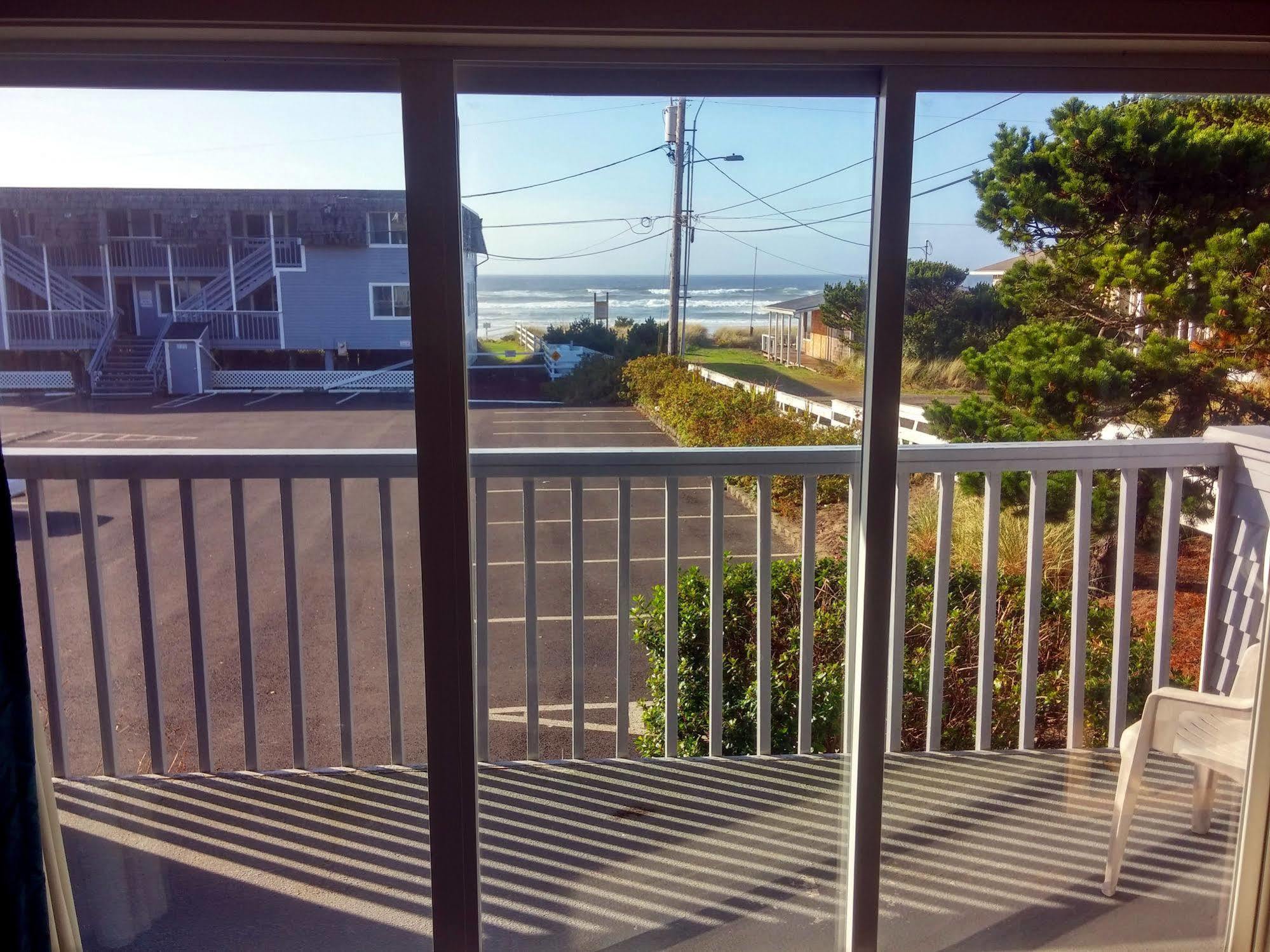Surfside Resort Rockaway Beach Bagian luar foto