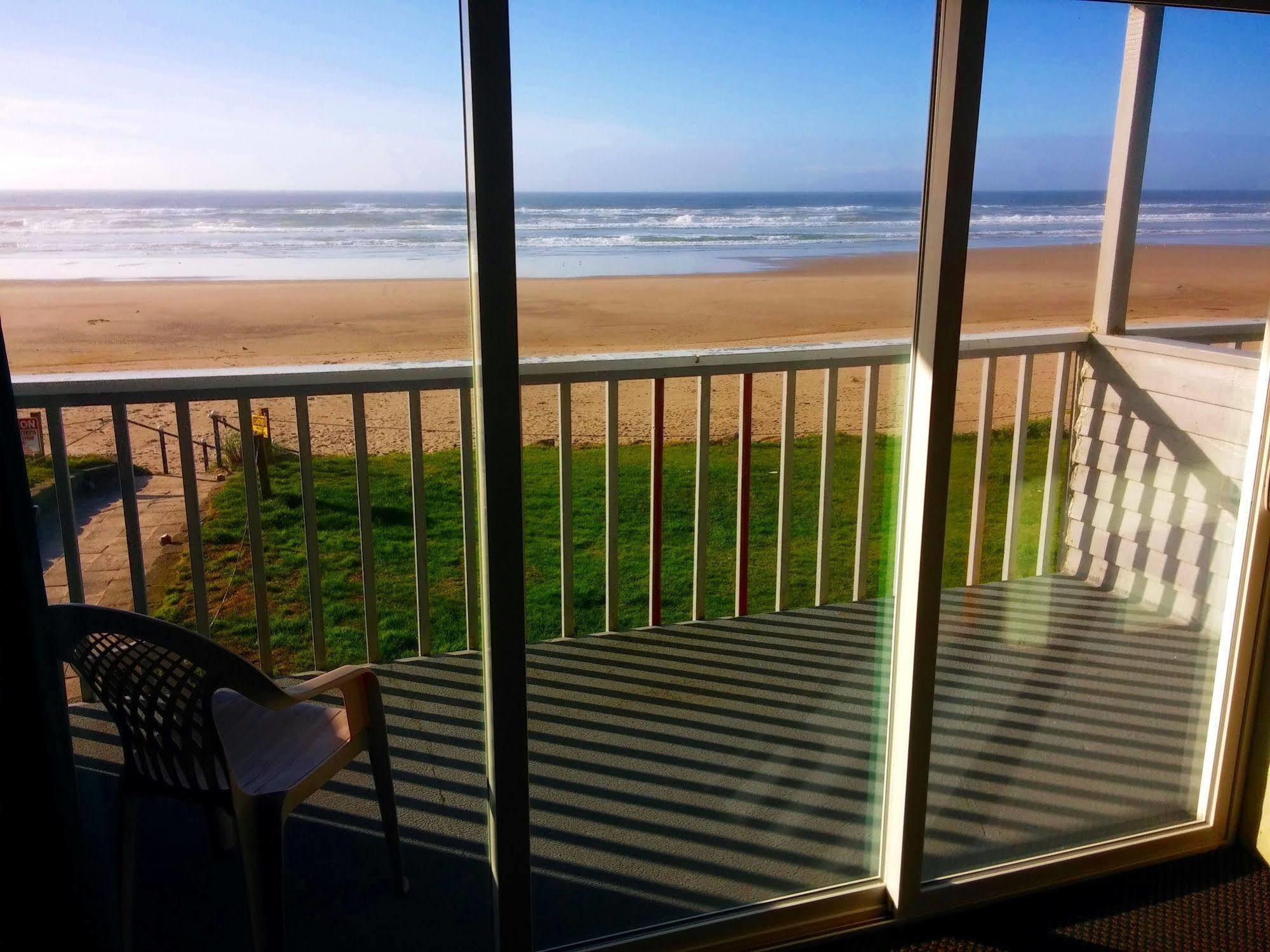 Surfside Resort Rockaway Beach Bagian luar foto